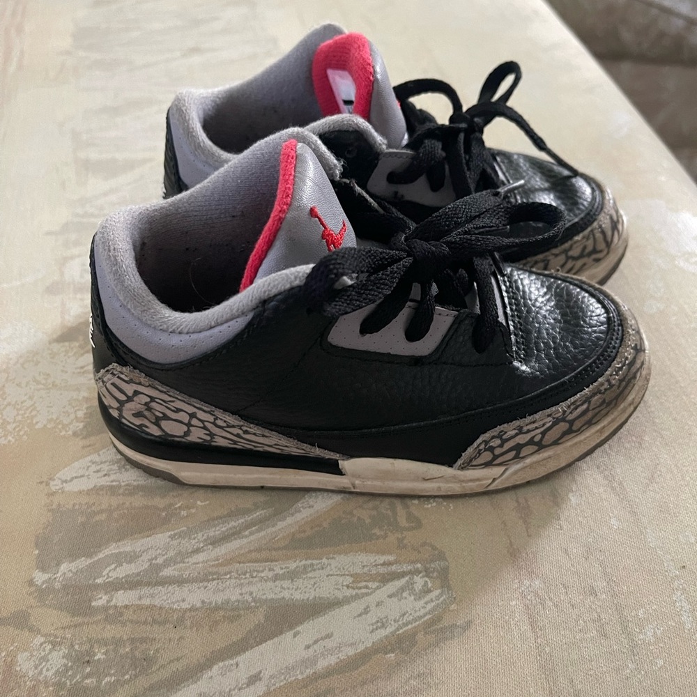 Air Jordan 3 Retro OG Black Cement 832033 021 - Size 9c